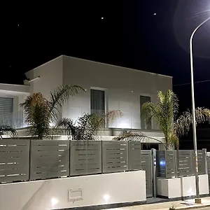 https://trapani-damare-apartments.sicilyhotelsitaly.net